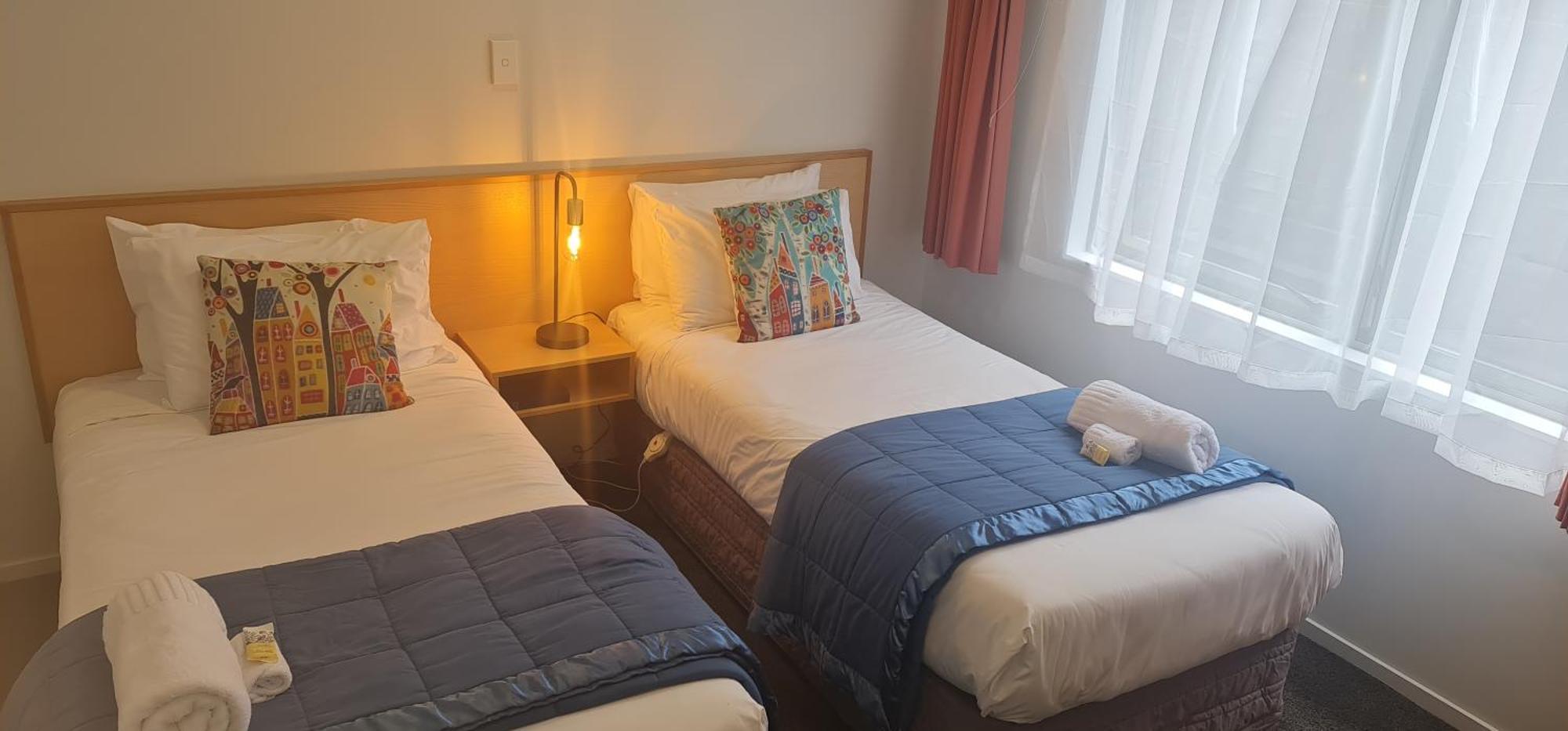Asure Kaimai View Motel Катікаті Екстер'єр фото